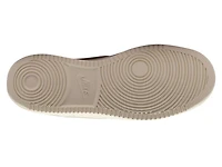 Court Vision Low Sneaker