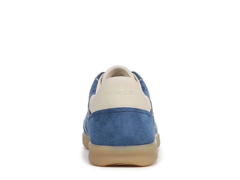 Oasis Sneaker
