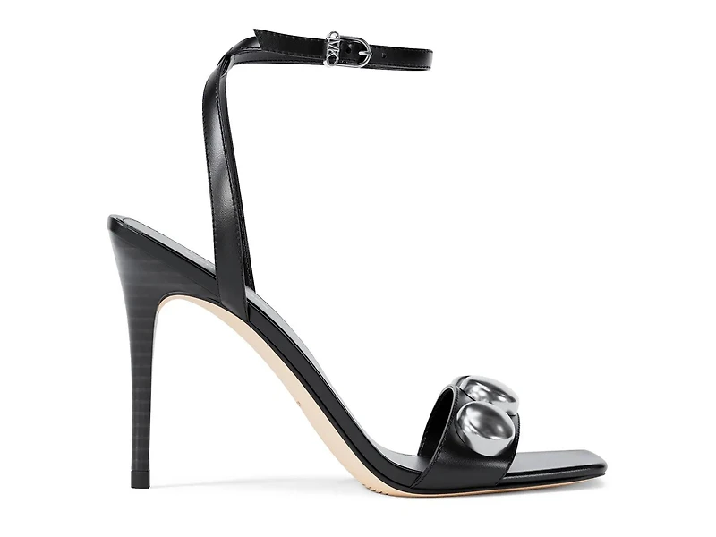 Liana Sandal