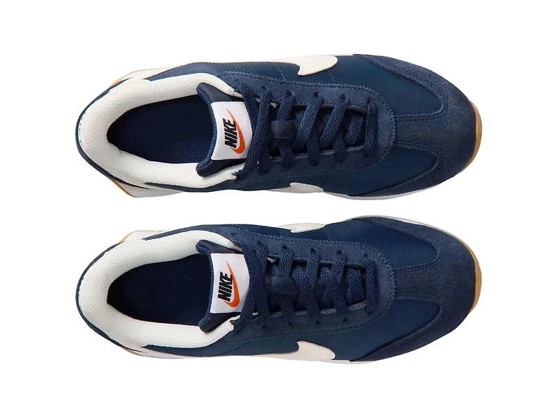 Pacific Sneaker