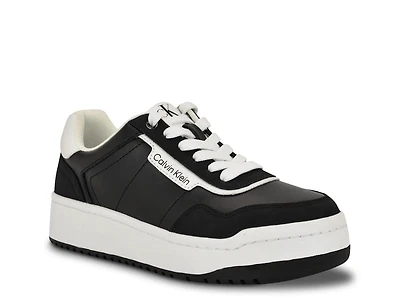 Adryen Sneaker