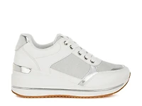 Vespera Sneaker