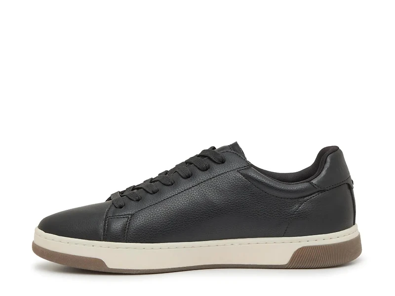 Warrick Sneaker
