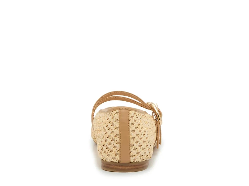 Aretha Mary Jane Flat