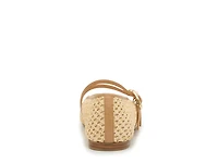 Aretha Mary Jane Flat