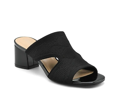 Axim Sandal