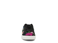 Jayla Sneaker