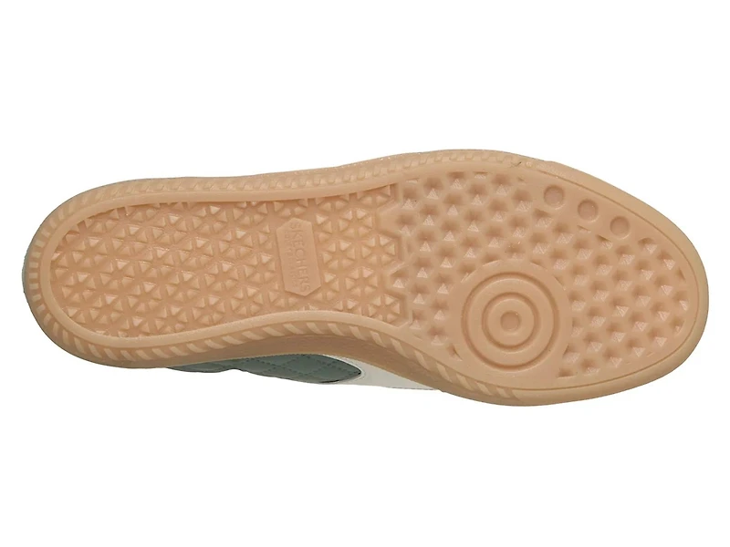 Hands Free Slip-ins: Hotshot - Soft Luxe Slip-On Sneaker