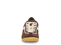 Sariya Sneaker