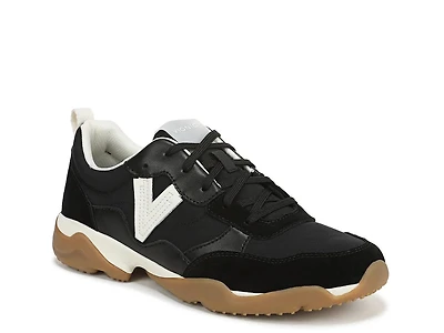 Walk Slim Glide Sneaker