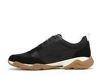 Walk Slim Glide Sneaker
