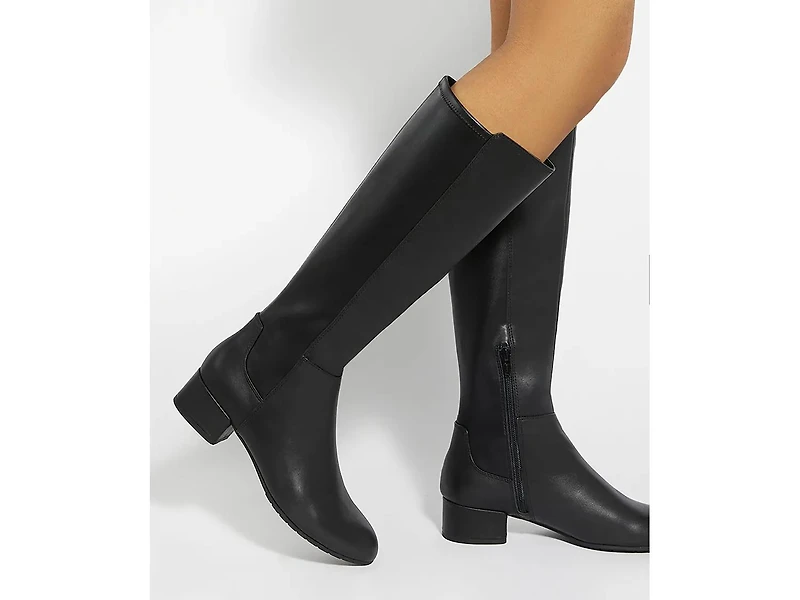 Tayla Boot