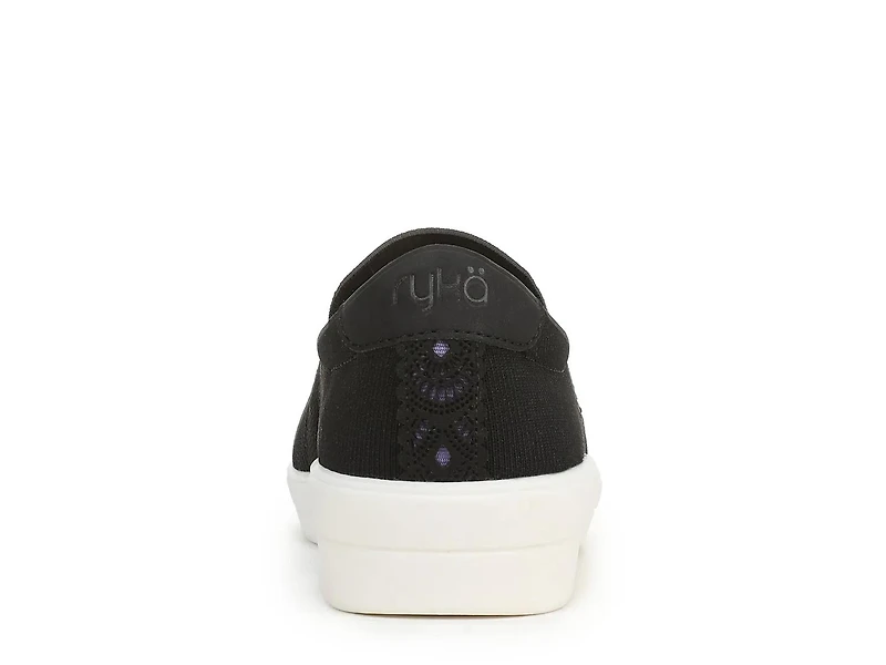 Viv Ease Slip-On Sneaker