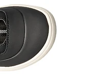 Skyline Kicker Mid Sneaker