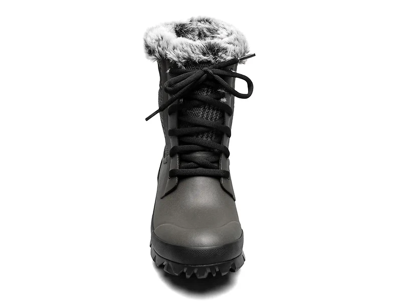 Arcata Plaid Snow Boot - Women's