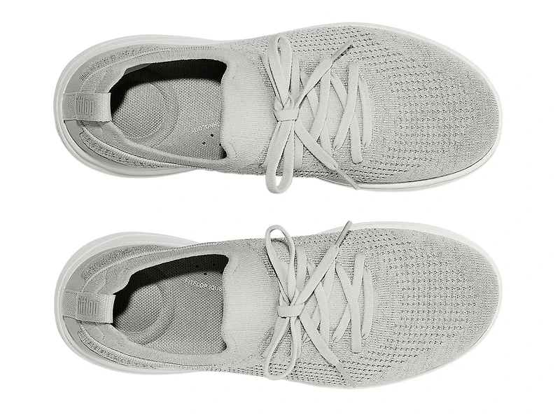 Super-Q Slip-On Sneaker