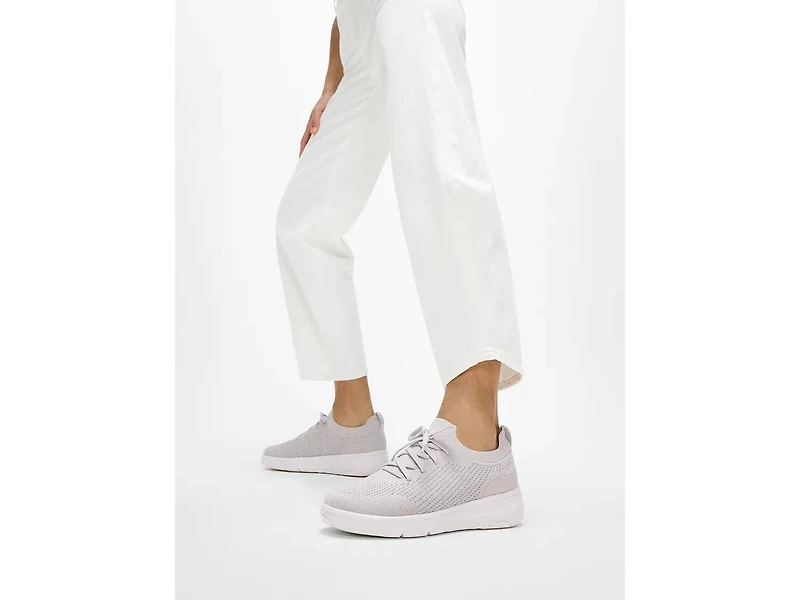 Super-Q Slip-On Sneaker