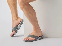 Fanning H2O Flip Flop