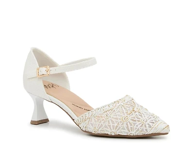 Evangeline Pump
