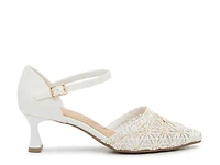 Evangeline Pump