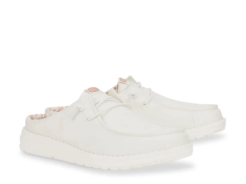 Wendy Slip Stretch Slip-On