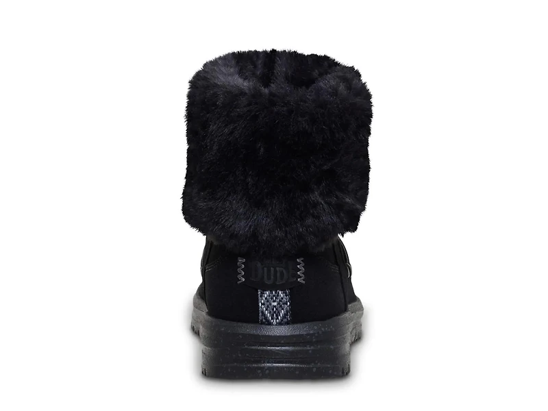 Camden Cuff Classic Cozy Bootie