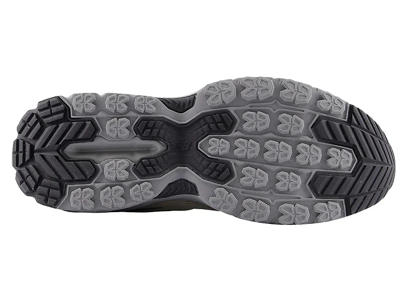 410 v9 Trail Running Shoe