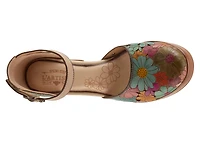 Courtney Platform Pump