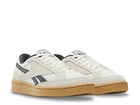Club C Sneaker - Women's