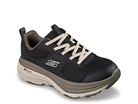 Relaxed Fit: Max Cushioning Zirrus - Cobble Stone Sneaker Women's
