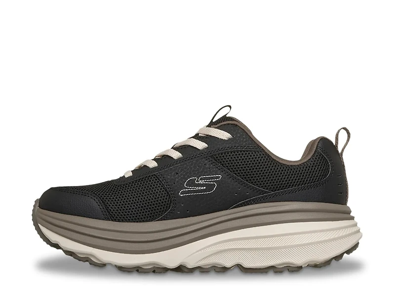 Relaxed Fit: Max Cushioning Zirrus - Cobble Stone Sneaker Women's