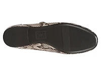 Kelly Mary Jane Flat