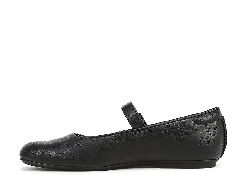 Wexley Jane Mary Flat