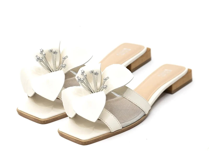Blossom Sandal