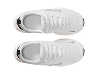 Free Ride Sneaker
