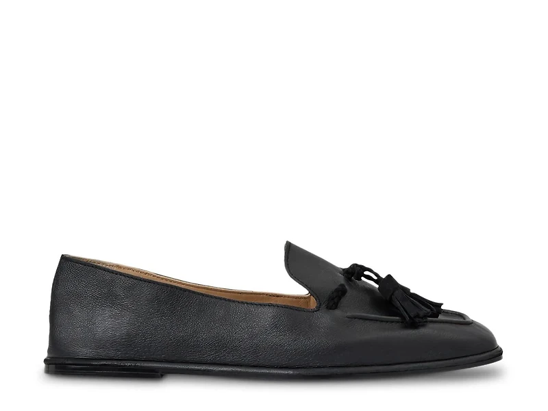 Pandora Loafer