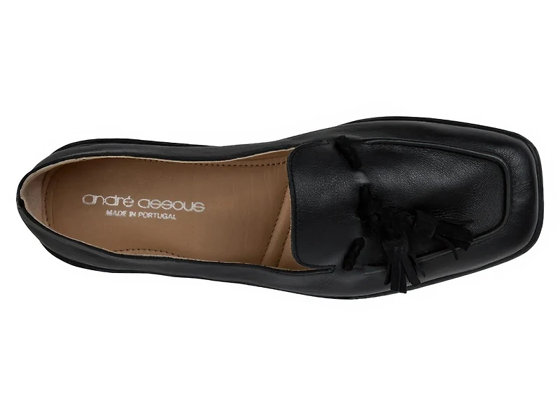 Pandora Loafer