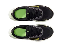 Free Ride Sneaker