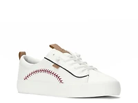 Kickback Pennant Sneaker - Women's