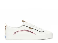 Kickback Pennant Sneaker - Women's