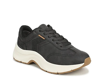 Walk Mode Sneaker