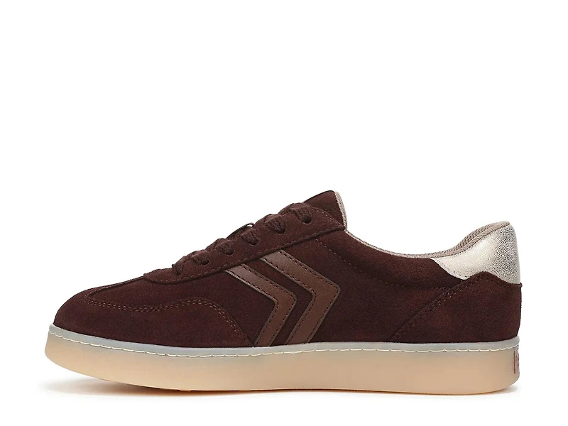 Rebel Sport Sneaker