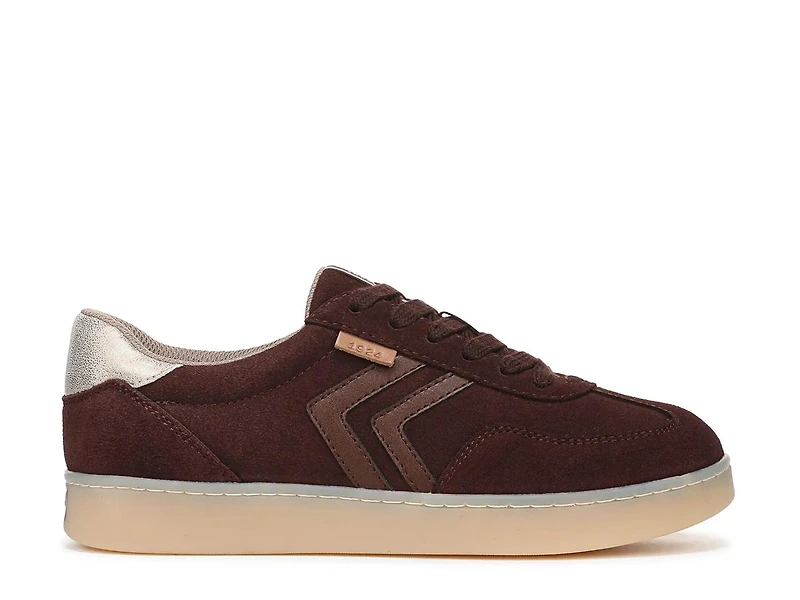 Rebel Sport Sneaker