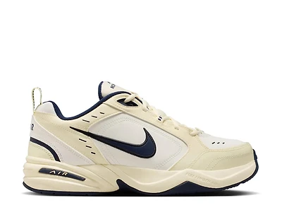 Air Monarch IV Training Shoe
