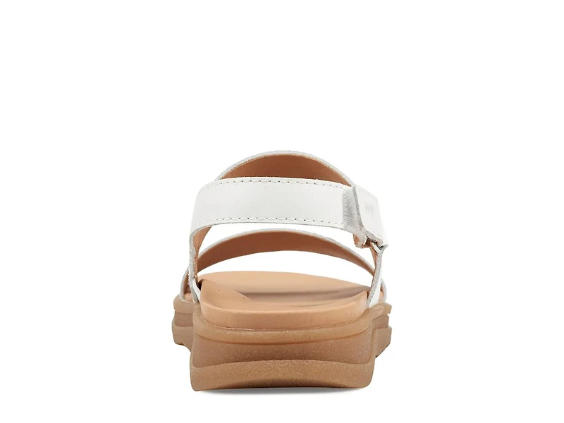 Leah Sandal