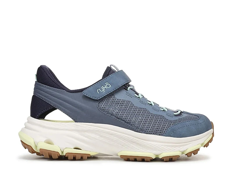 Devotion Max Fisherman Trail Shoe