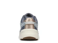 Streamline Walking Shoe