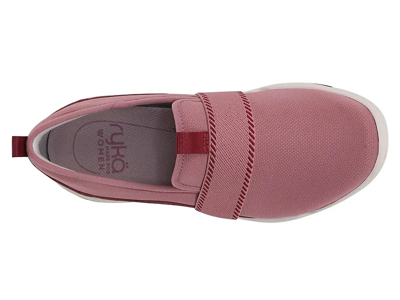 Amelia 2 Slip-On Sneaker