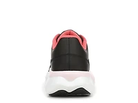 Convoy Walking Shoe