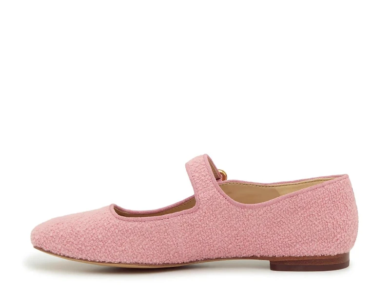 Michaela Mary Jane Flat